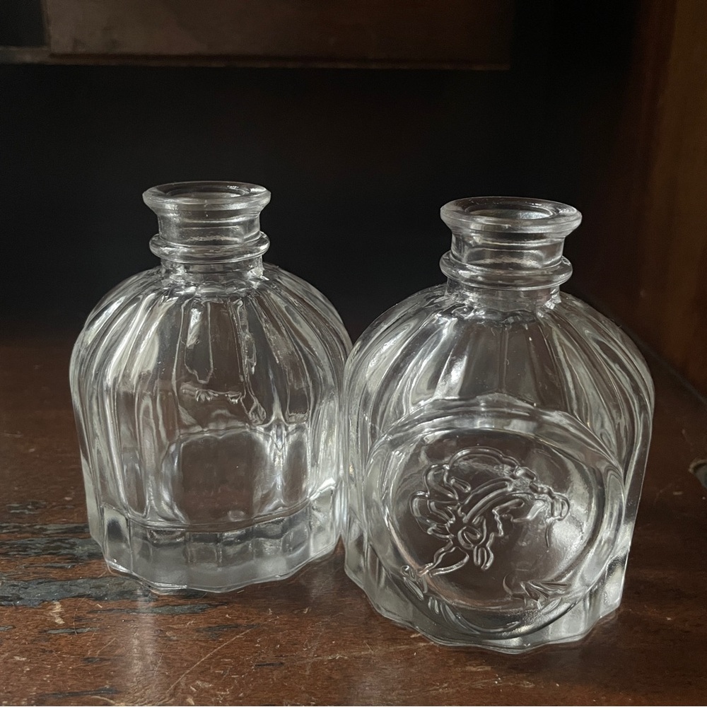 Embossed Glass Bud Vases Set - Picture 4 of 10